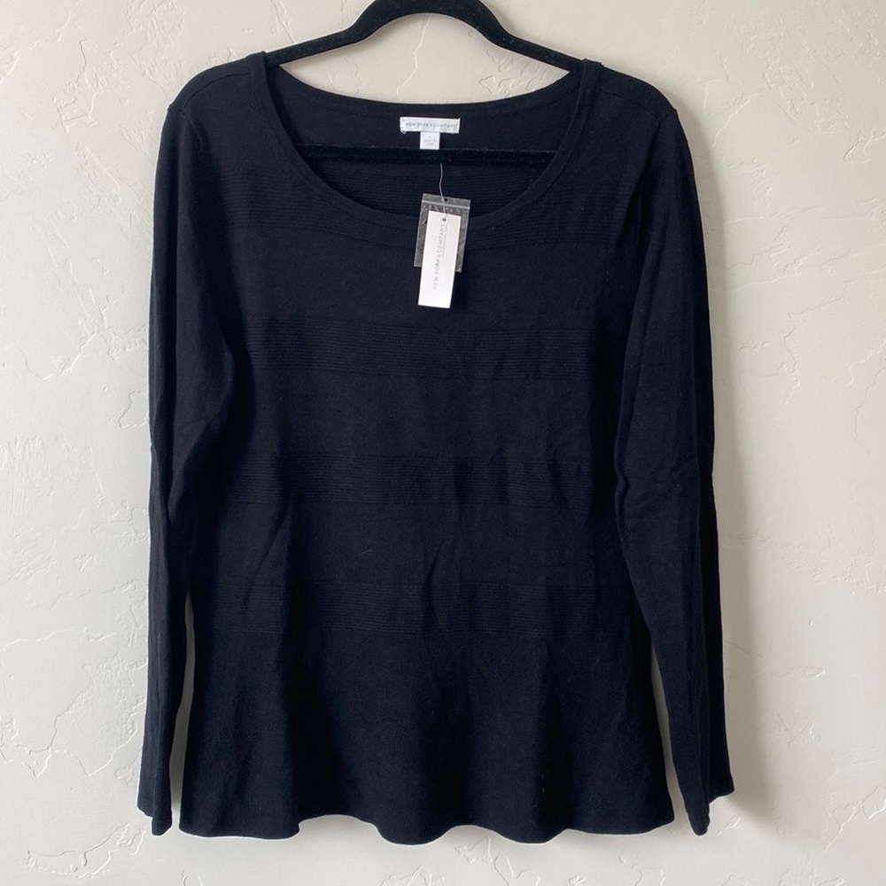 New York & Company | NWT Black Lightweight Sweater Top